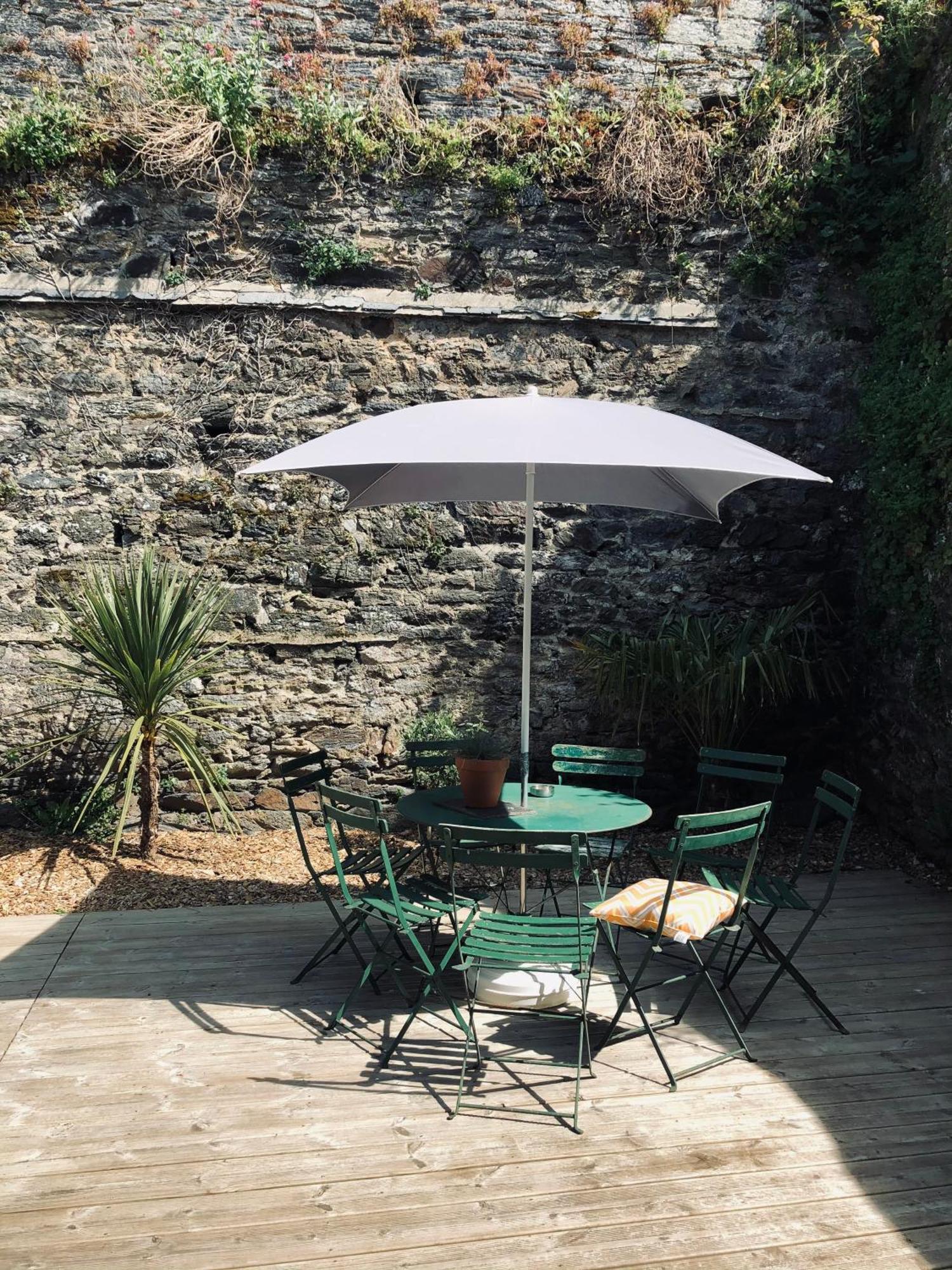 La Maison Des Vignes - Terrasse & Balcon Morlaix Exterior photo