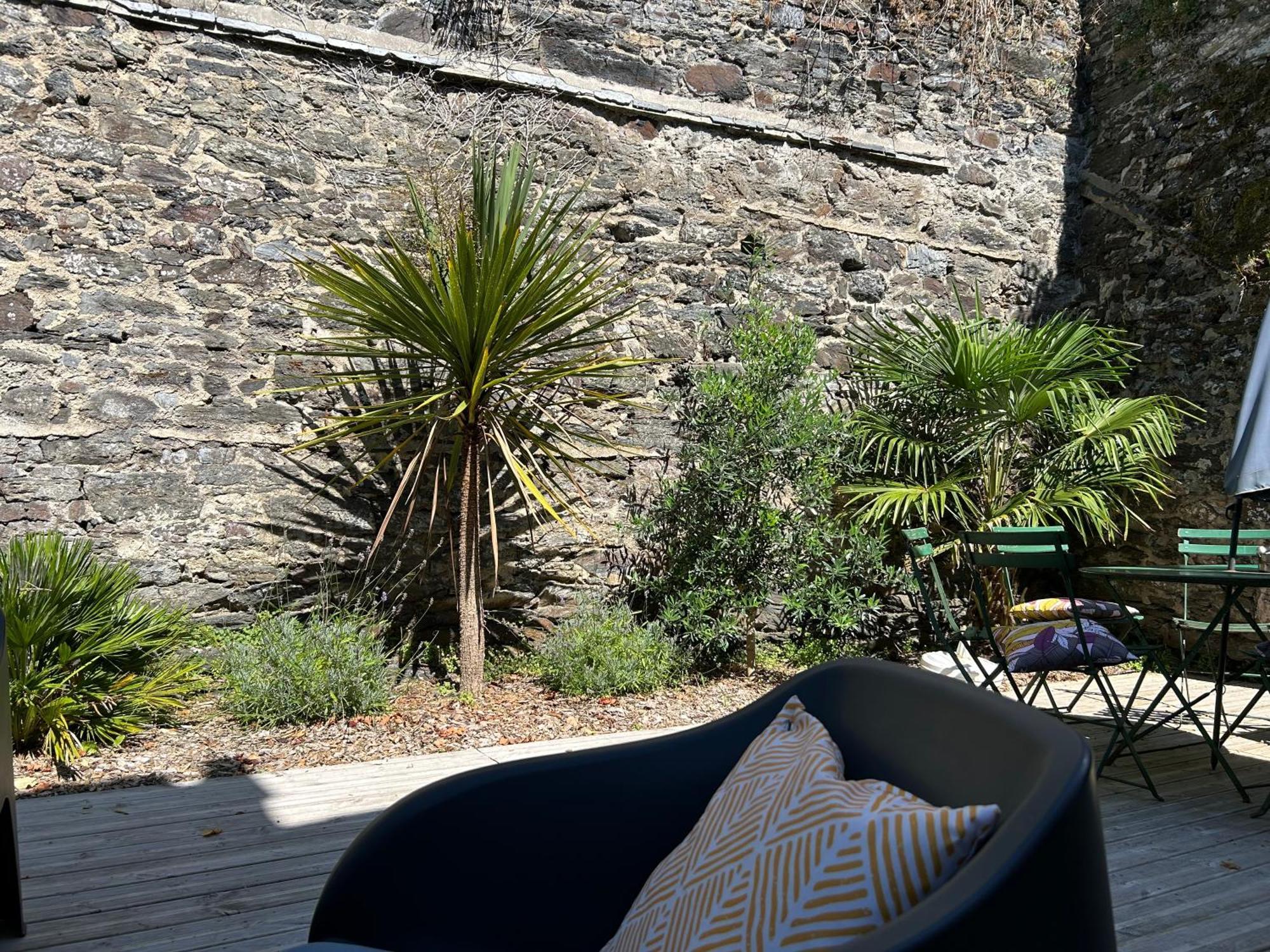 La Maison Des Vignes - Terrasse & Balcon Morlaix Exterior photo